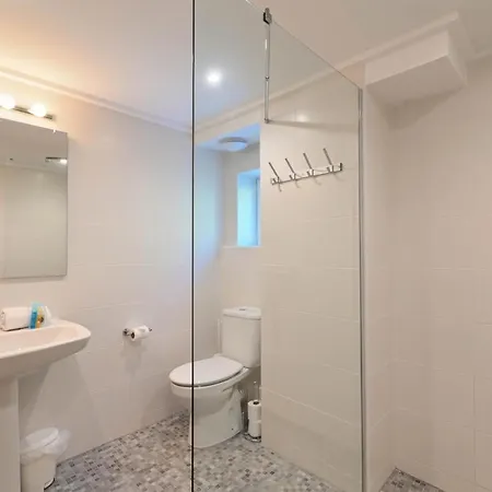 Villa Basilmary *