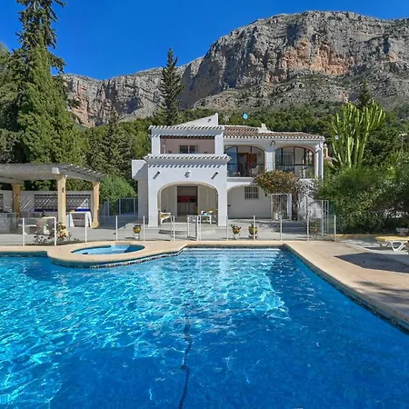Villa Basilmary