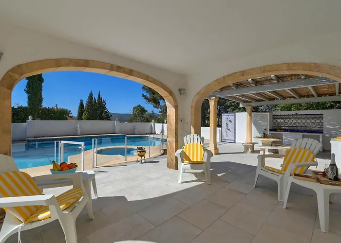 Basilmary By Aguilarent *